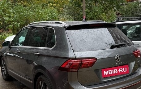 Volkswagen Tiguan II, 2021 год, 3 750 000 рублей, 4 фотография