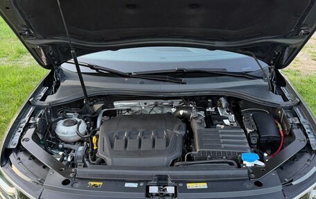 Volkswagen Tiguan II, 2021 год, 3 750 000 рублей, 8 фотография