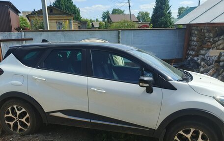 Renault Kaptur I рестайлинг, 2016 год, 1 300 000 рублей, 2 фотография
