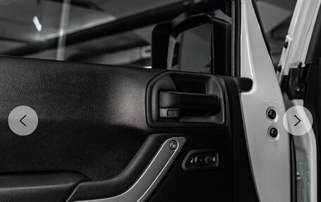 Jeep Wrangler, 2016 год, 7 000 000 рублей, 17 фотография