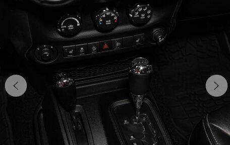 Jeep Wrangler, 2016 год, 7 000 000 рублей, 24 фотография