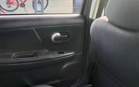 Nissan Note II рестайлинг, 2010 год, 850 000 рублей, 14 фотография