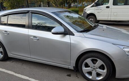 Chevrolet Cruze II, 2013 год, 900 000 рублей, 3 фотография