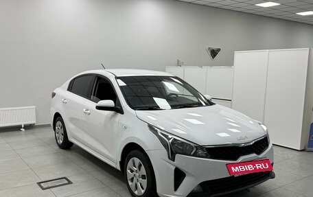 KIA Rio IV, 2022 год, 1 280 000 рублей, 3 фотография