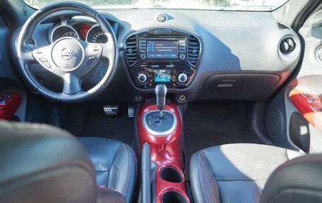 Nissan Juke II, 2013 год, 990 000 рублей, 9 фотография