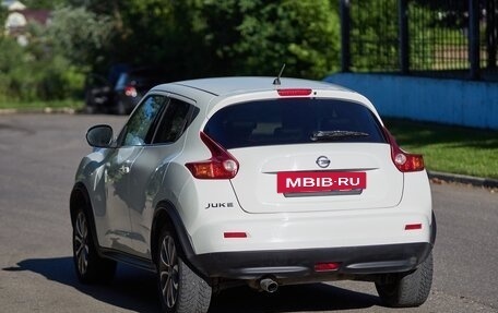 Nissan Juke II, 2013 год, 990 000 рублей, 4 фотография