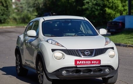 Nissan Juke II, 2013 год, 990 000 рублей, 8 фотография