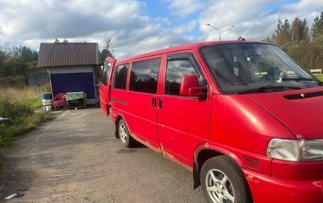Volkswagen Caravelle T4, 2002 год, 640 000 рублей, 3 фотография