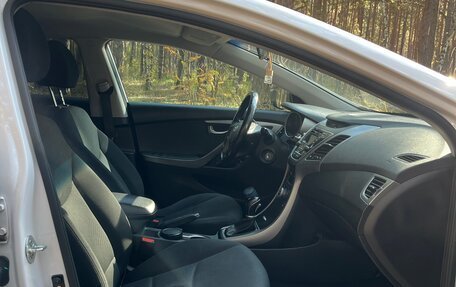Hyundai Elantra V, 2013 год, 990 000 рублей, 14 фотография