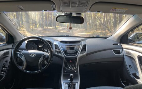 Hyundai Elantra V, 2013 год, 990 000 рублей, 16 фотография