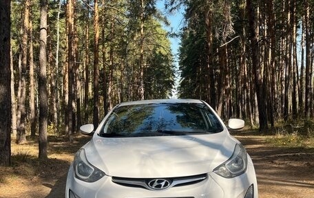 Hyundai Elantra V, 2013 год, 990 000 рублей, 8 фотография