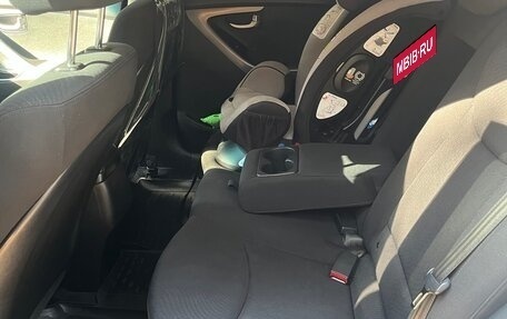 Hyundai Elantra V, 2013 год, 990 000 рублей, 15 фотография