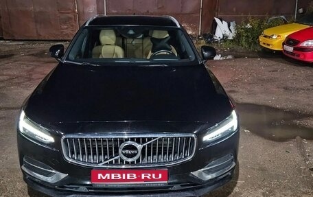 Volvo V90 II, 2018 год, 2 830 000 рублей, 1 фотография