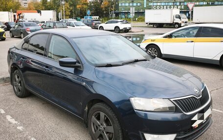 Skoda Rapid I, 2014 год, 850 000 рублей, 2 фотография