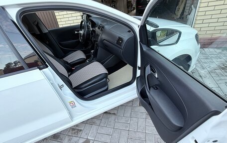 Volkswagen Polo VI (EU Market), 2020 год, 7 фотография