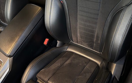 BMW 3 серия, 2019 год, 3 190 000 рублей, 29 фотография