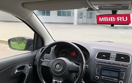 Volkswagen Polo VI (EU Market), 2012 год, 825 000 рублей, 17 фотография