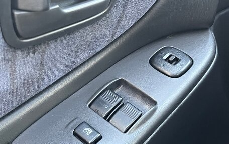 Mazda 626, 1999 год, 200 000 рублей, 11 фотография