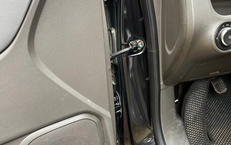 Chevrolet Cobalt II, 2013 год, 474 000 рублей, 28 фотография