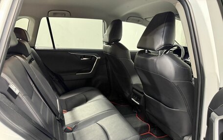 Toyota RAV4, 2020 год, 3 599 800 рублей, 4 фотография