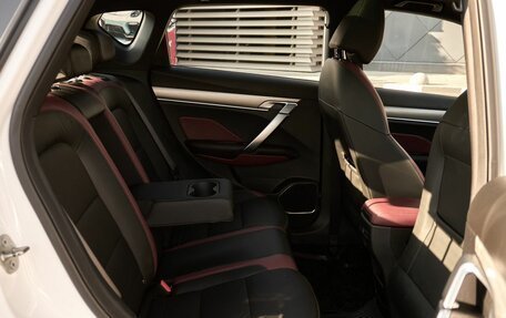 Geely Coolray I, 2023 год, 2 015 000 рублей, 7 фотография