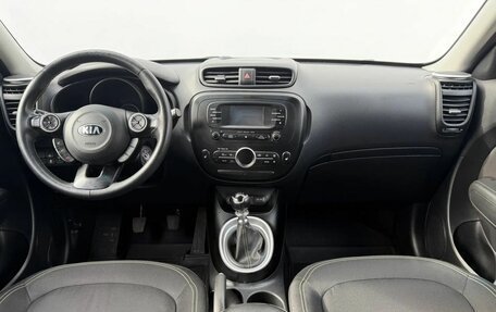 KIA Soul II рестайлинг, 2016 год, 1 369 000 рублей, 9 фотография