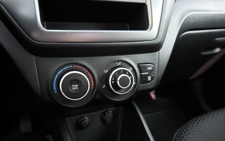 KIA Rio III рестайлинг, 2012 год, 837 000 рублей, 10 фотография