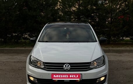 Volkswagen Polo VI (EU Market), 2020 год, 1 435 000 рублей, 2 фотография