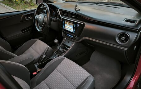 Toyota Auris II, 2018 год, 1 300 000 рублей, 7 фотография