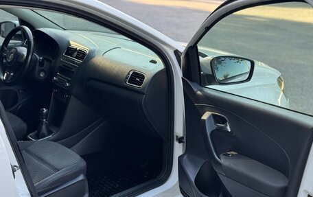 Volkswagen Polo VI (EU Market), 2012 год, 780 000 рублей, 11 фотография