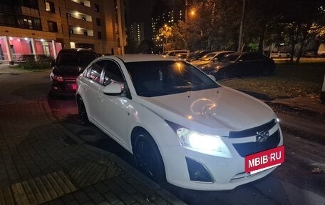 Chevrolet Cruze II, 2013 год, 680 000 рублей, 2 фотография