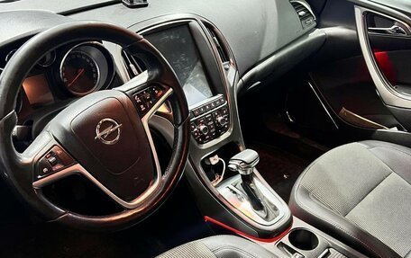 Opel Astra J, 2011 год, 550 000 рублей, 3 фотография