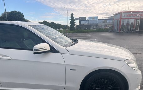 Mercedes-Benz E-Класс, 2011 год, 1 550 000 рублей, 14 фотография