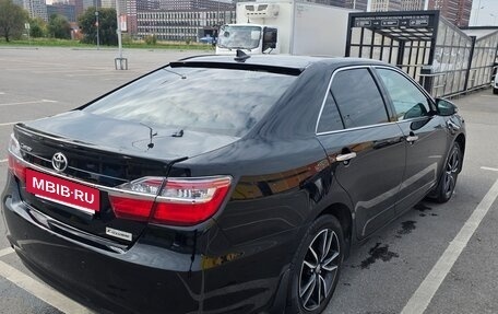 Toyota Camry, 2017 год, 1 960 000 рублей, 8 фотография
