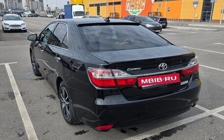 Toyota Camry, 2017 год, 1 960 000 рублей, 9 фотография