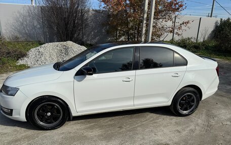 Skoda Rapid I, 2018 год, 1 300 000 рублей, 4 фотография