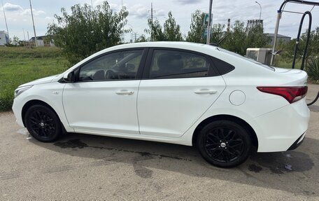 Hyundai Solaris II рестайлинг, 2019 год, 1 430 000 рублей, 3 фотография