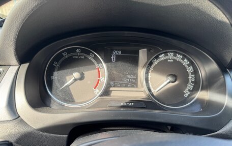 Skoda Rapid I, 2018 год, 1 300 000 рублей, 14 фотография