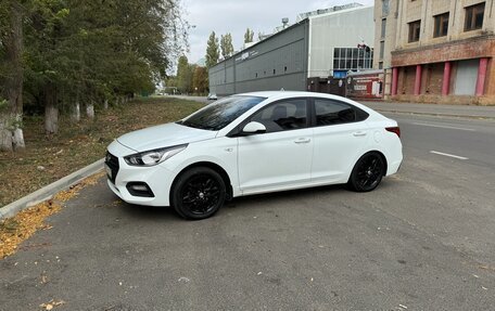 Hyundai Solaris II рестайлинг, 2019 год, 1 430 000 рублей, 17 фотография