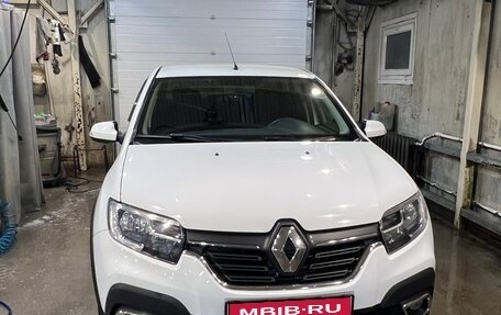 Renault Logan II, 2022 год, 1 200 000 рублей, 1 фотография