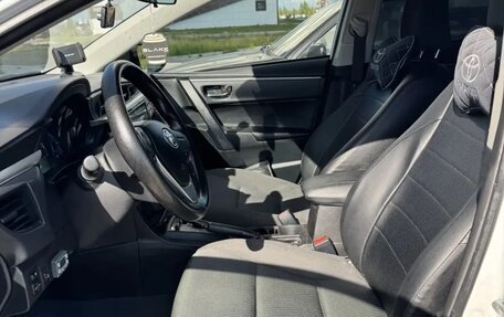 Toyota Corolla, 2013 год, 1 300 000 рублей, 5 фотография
