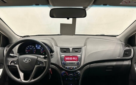 Hyundai Solaris II рестайлинг, 2016 год, 1 099 000 рублей, 12 фотография