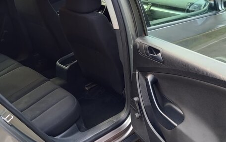 Volkswagen Passat B6, 2009 год, 750 000 рублей, 23 фотография