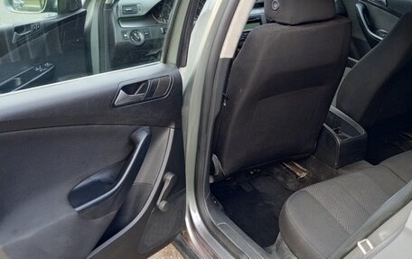 Volkswagen Passat B6, 2009 год, 750 000 рублей, 21 фотография