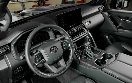 Toyota Land Cruiser, 2026 год, 16 500 000 рублей, 11 фотография