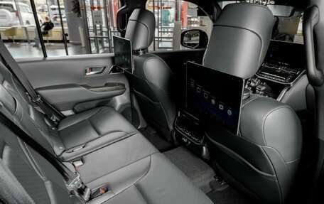 Toyota Land Cruiser, 2026 год, 16 500 000 рублей, 27 фотография