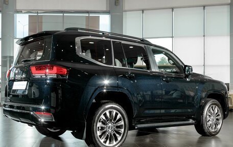 Toyota Land Cruiser, 2026 год, 16 500 000 рублей, 32 фотография