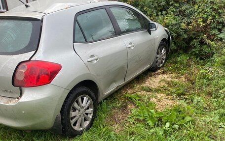 Toyota Auris II, 2008 год, 240 000 рублей, 2 фотография