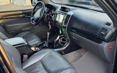 Toyota Land Cruiser Prado 120 рестайлинг, 2008 год, 2 700 000 рублей, 7 фотография