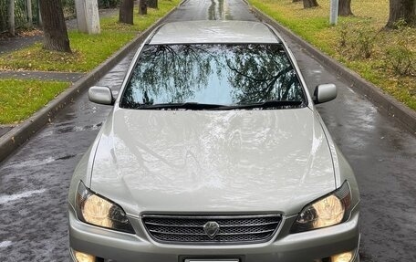 Toyota Altezza, 2002 год, 850 000 рублей, 1 фотография